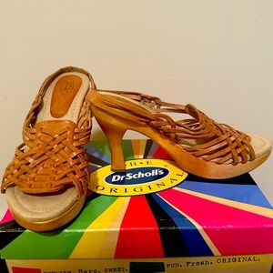 Dr Scholls leather sling back clogs